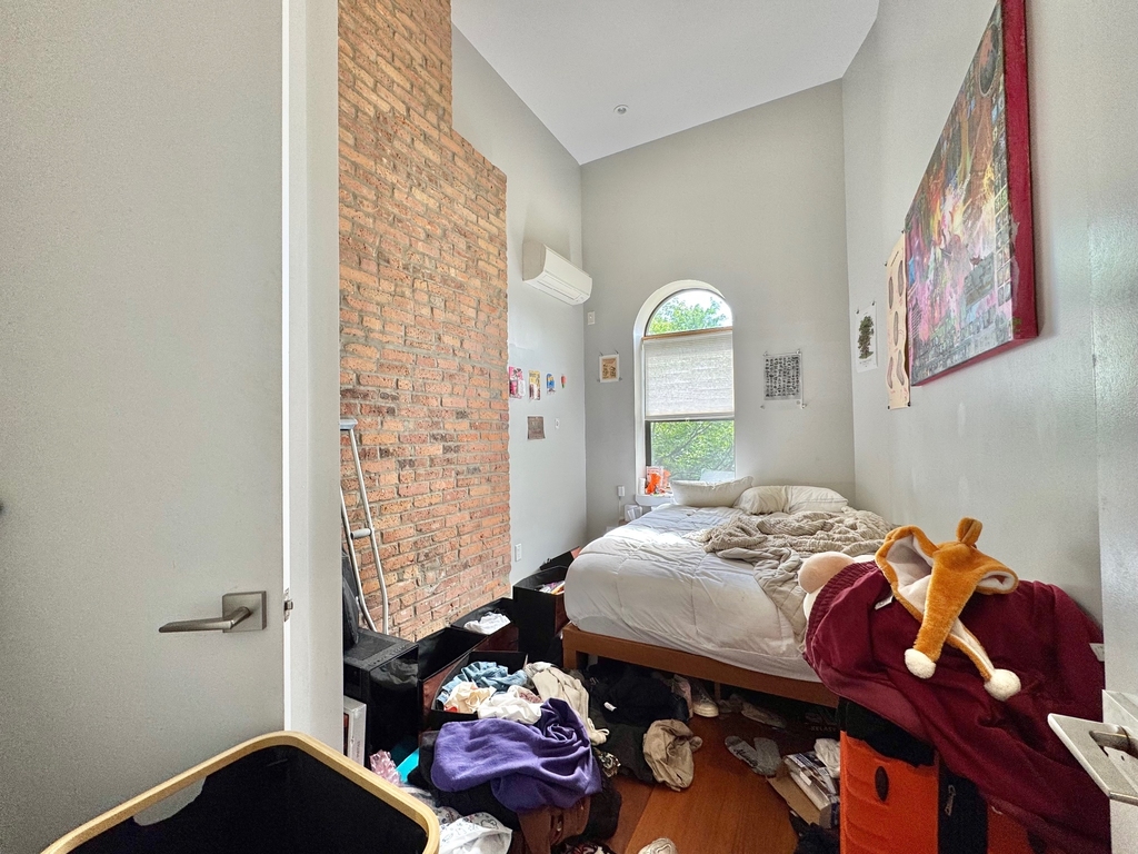 228 Kingsland Avenue - Photo 4