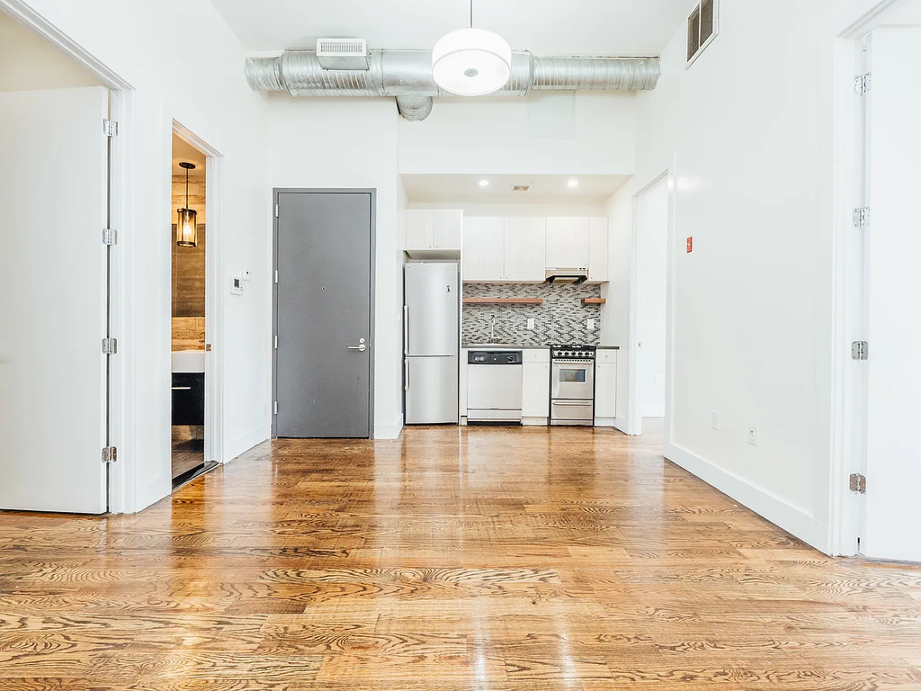 358 Palmetto Street - Photo 0
