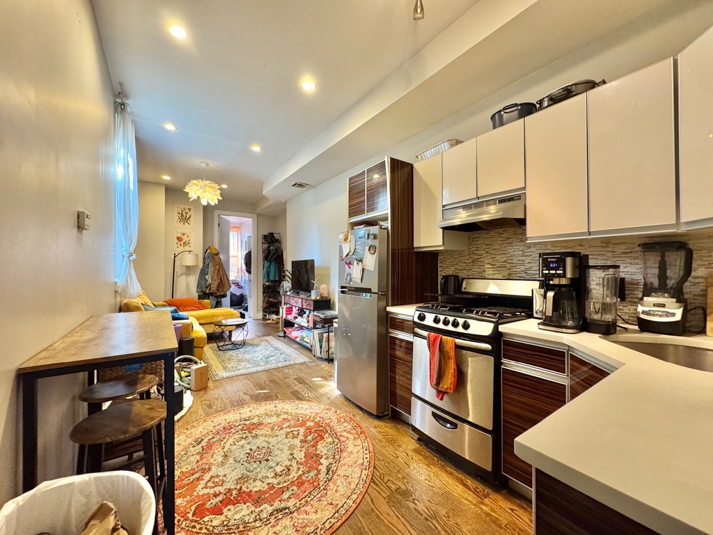 11 Locust Street - Photo 1