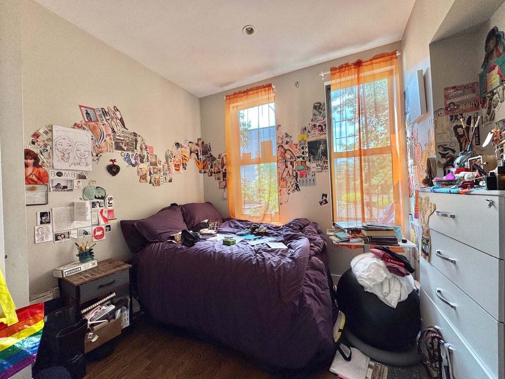 11 Locust Street - Photo 6