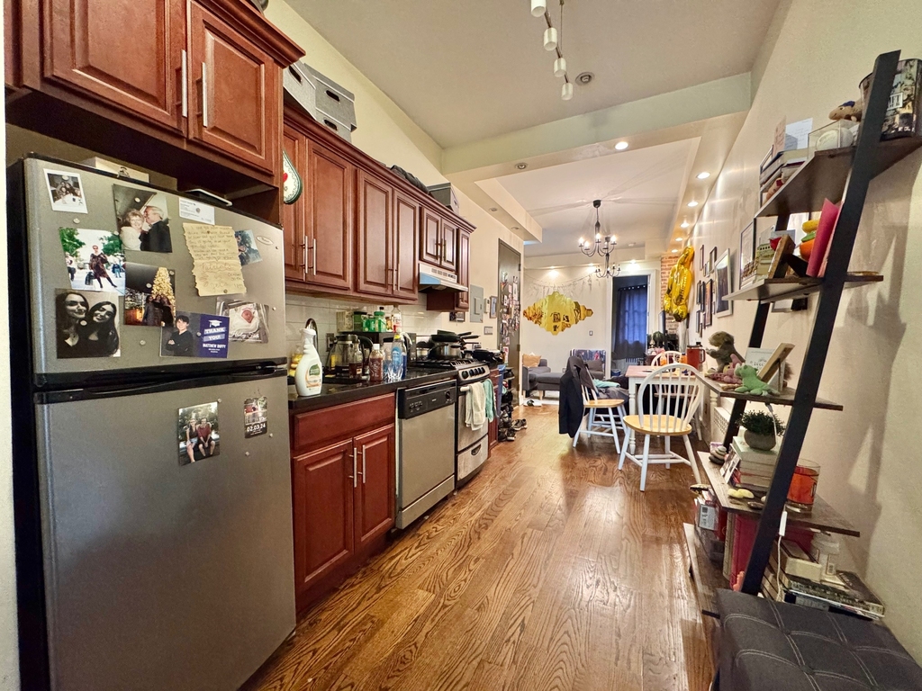 20 Wilson Avenue - Photo 7