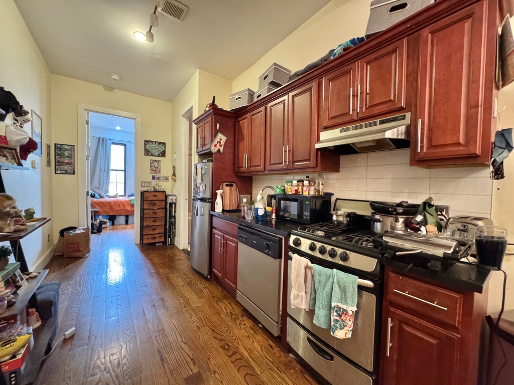 20 Wilson Avenue - Photo 4