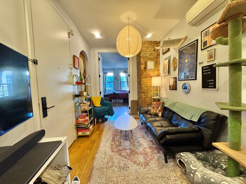 50 Starr Street - Photo 2