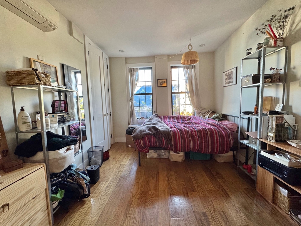 50 Starr Street - Photo 1