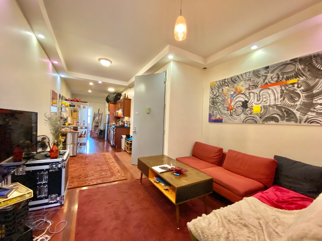 149 Wilson Avenue - Photo 6