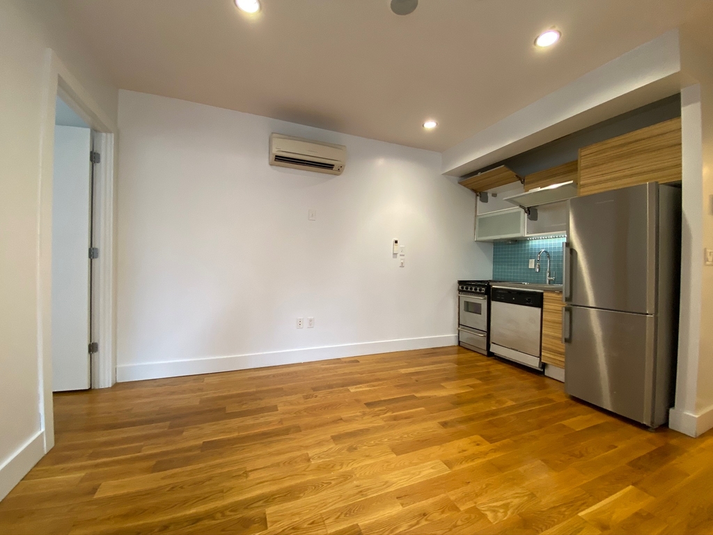 1002 Bushwick Avenue - Photo 4