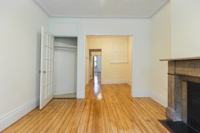 530 West 50th Street - Photo 7