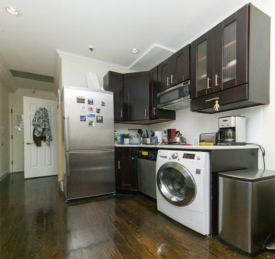 W 14th & 8th Ave - Photo 2