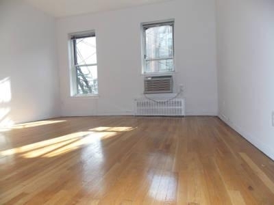 W 10th & Bleecker - Photo 0