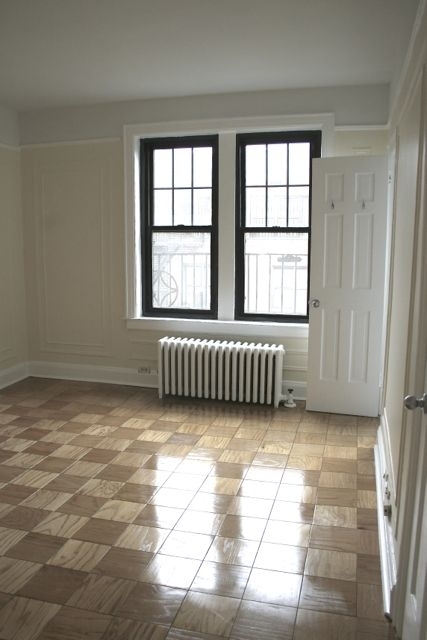 W 10th & Bleecker - Photo 1