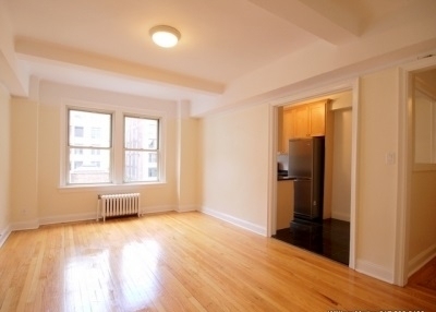 E 10th St & University Pl - Photo 2