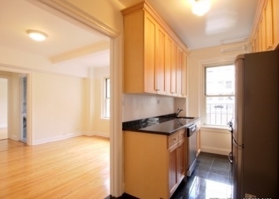 E 10th St & University Pl - Photo 3