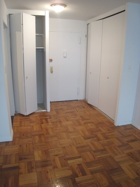 5th Ave & E 15th  - Photo 2
