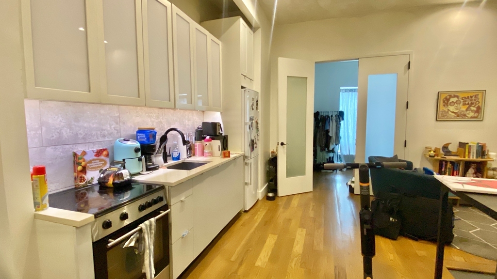 162 Central Avenue - Photo 4