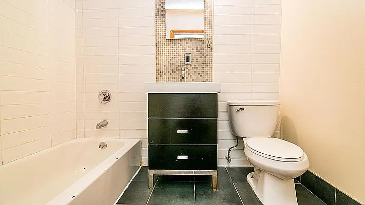 269 Melrose Street - Photo 5