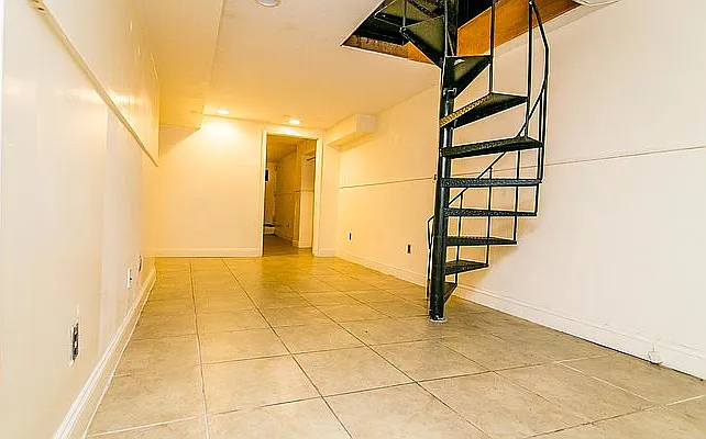 269 Melrose Street - Photo 8
