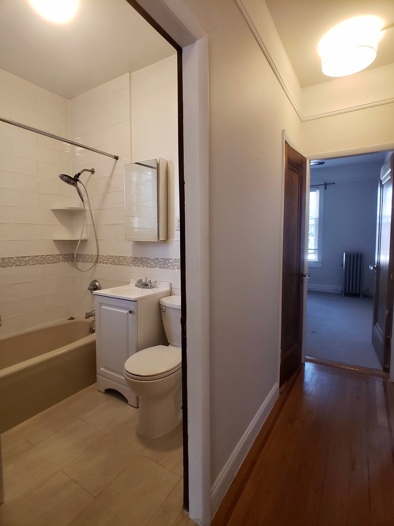 20-59 42nd Street - Photo 6