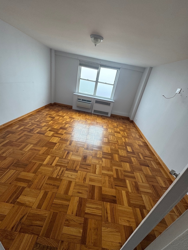 1311 Brightwater Avenue - Photo 4