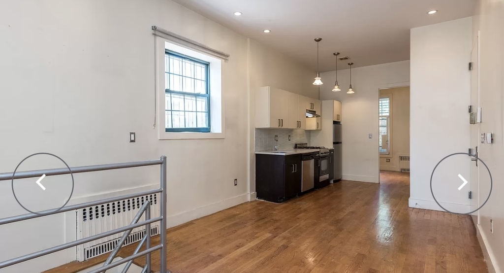 12 Underhill Avenue - Photo 8