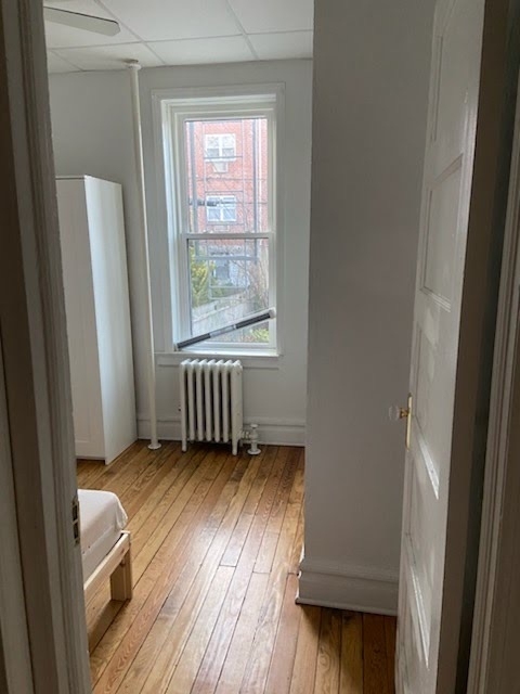 32-74 38th St - Photo 1
