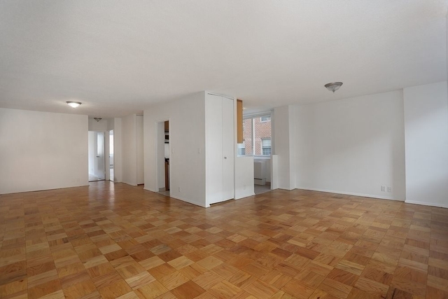 115 East 34th Street - Photo 1