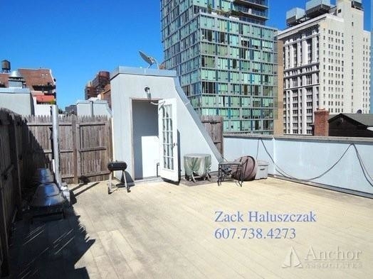 2 Bedrooms, East Village Rental in NYC for $6,995 - Photo 1