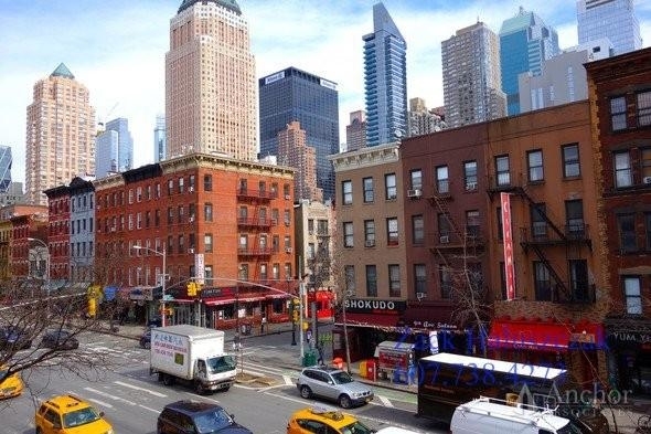 4 Bedrooms, Hell's Kitchen Rental in NYC for $7,295 - Photo 1