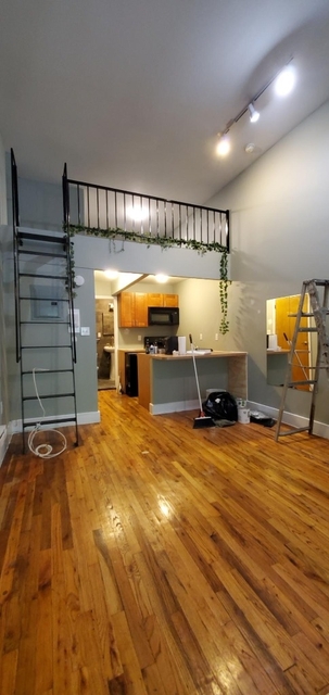 Studio, East Village Rental in NYC for $2,975 - Photo 1