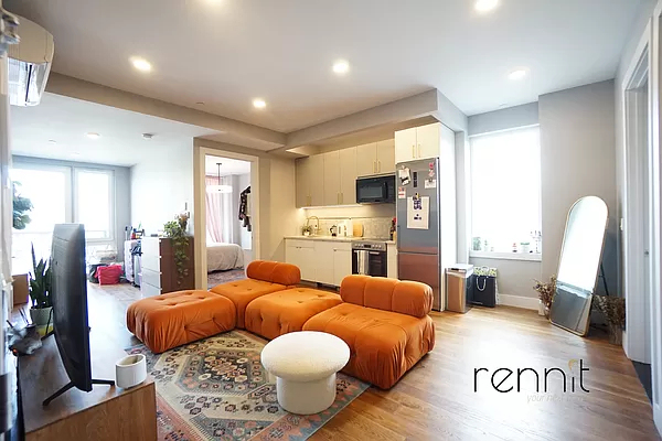 853 Lexington Ave  - Photo 1