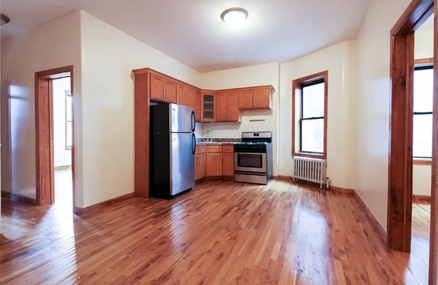 126 Graham Ave - Photo 1