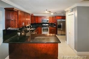 4 Bedrooms, Hillary Estates Rental in Miami, FL for $3,200 - Photo 1