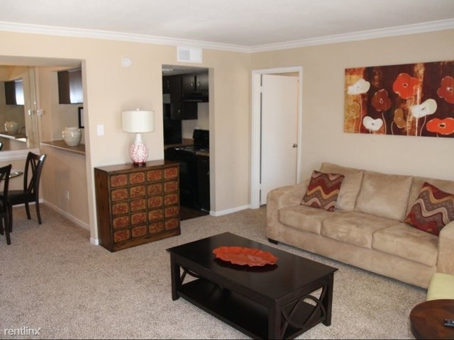 1 Bedroom, London Lane Townhome Rental in Houston for $750 - Photo 1