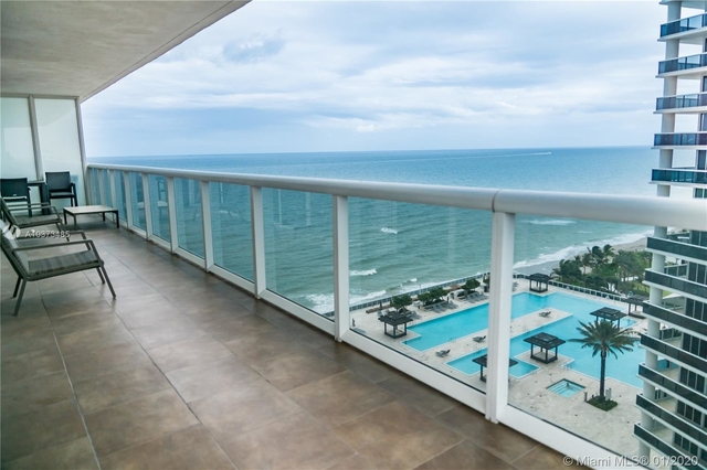 2 Bedrooms, Hallandale Beach Rental in Miami, FL for $5,500 - Photo 1