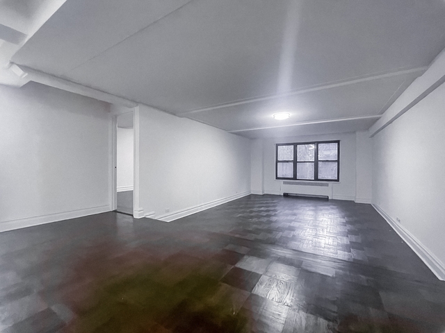 2 Bedrooms, Murray Hill Rental in NYC for $6,200 - Photo 1