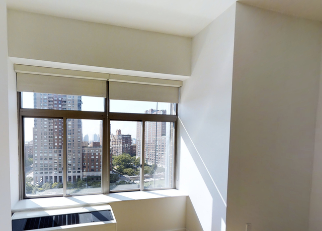 Studio, Financial District Rental in NYC for $3,275 - Photo 1