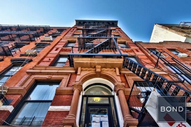 2 Bedrooms, West Village Rental in NYC for $3,450 - Photo 1