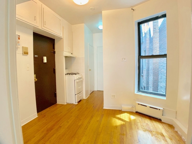 1 Bedroom, Upper East Side Rental in NYC for $2,350 - Photo 1