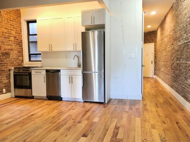 3 Bedrooms, Crown Heights Rental in NYC for $4,374 - Photo 1