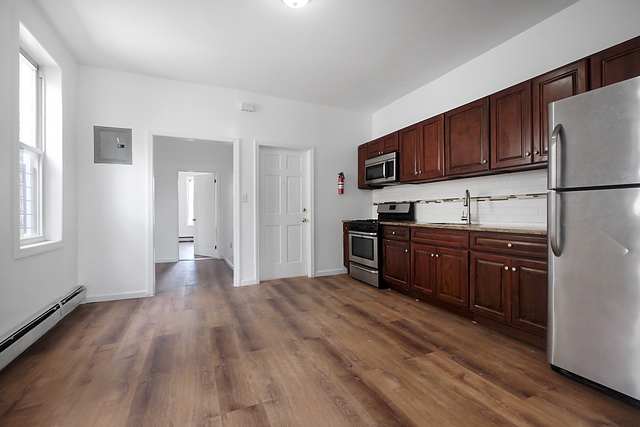 3 Bedrooms, East New York Rental in NYC for $2,499 - Photo 1