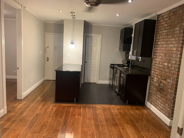 3 Bedrooms, Hell's Kitchen Rental in NYC for $5,495 - Photo 1