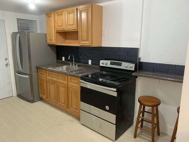 2 Bedrooms, Crown Heights Rental in NYC for $2,800 - Photo 1