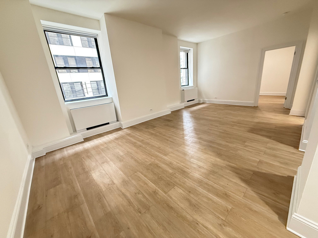 33&Broadway - Photo 1