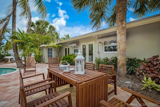 5 Bedrooms, Oakland Park Rental in Miami, FL for $15,000 - Photo 1