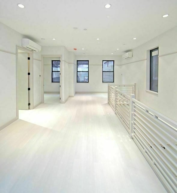 5 Bedrooms, East Village Rental in NYC for $10,000 - Photo 1