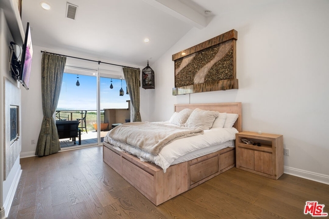 2 Bedrooms, Bailard-Lunita Rental in Los Angeles, CA for $12,000 - Photo 1