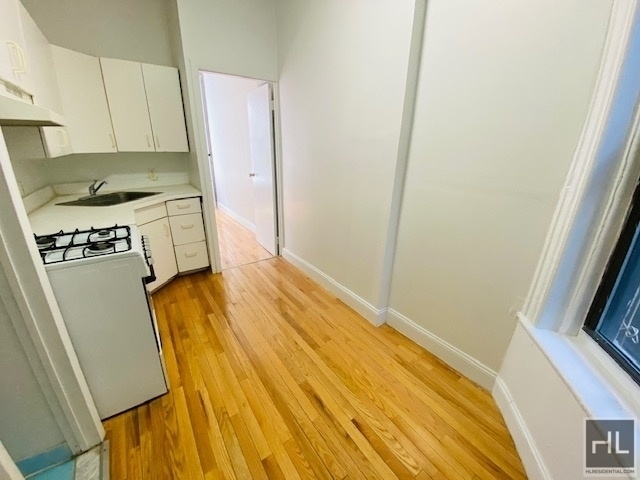 1 Bedroom, Alphabet City Rental in NYC for $2,800 - Photo 1