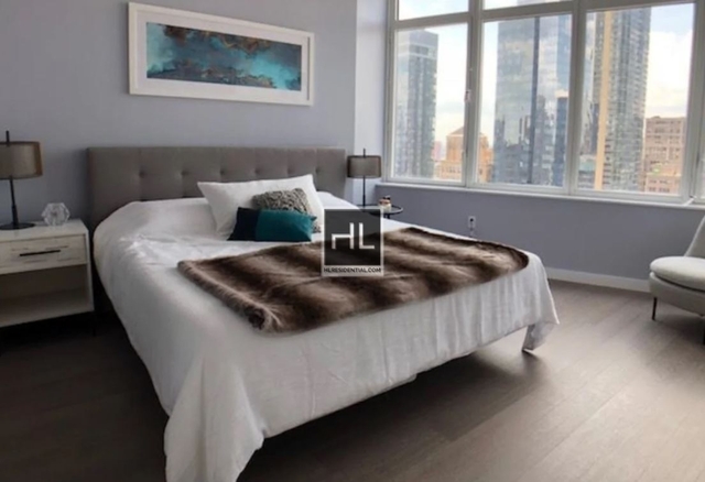 3 Bedrooms, Koreatown Rental in NYC for $13,025 - Photo 1