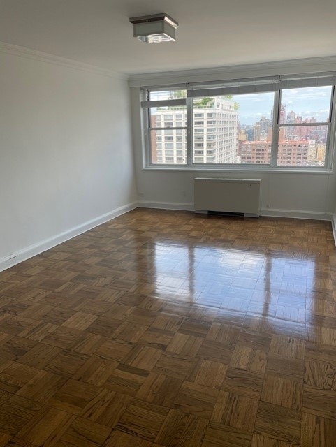 1 Bedroom, Upper East Side Rental in NYC for $5,800 - Photo 1