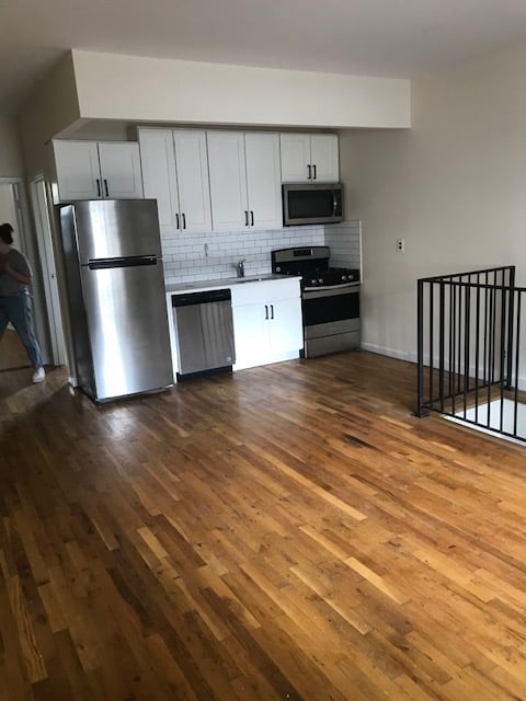 2 Bedrooms, Ridgewood Rental in NYC for $2,250 - Photo 1