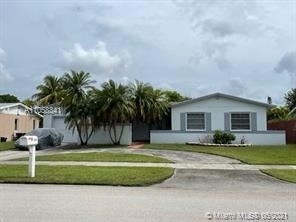 4 Bedrooms, Devon-Aire Estates Rental in Miami, FL for $2,800 - Photo 1